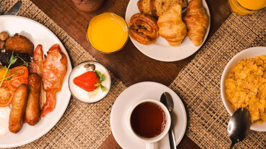 Amber Springs Hotel Gorey Ngoại thất bức ảnh
